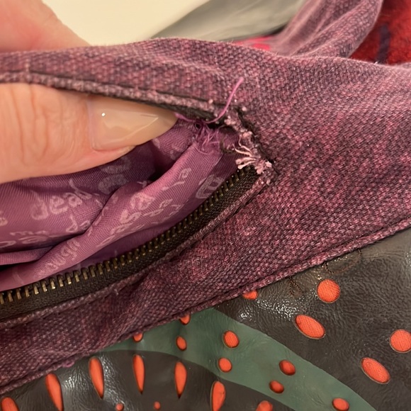 Desigual Messenger Bag 👜 - Picture 9 of 14